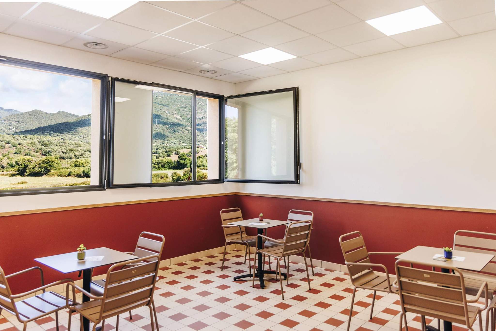 Alt à définir